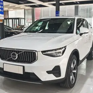 Volvo XC40 2024 из Китая