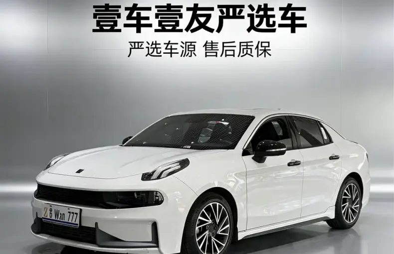 Lynk & Co 03 2022 из Китая