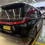 Lexus LM 2024 из Китая