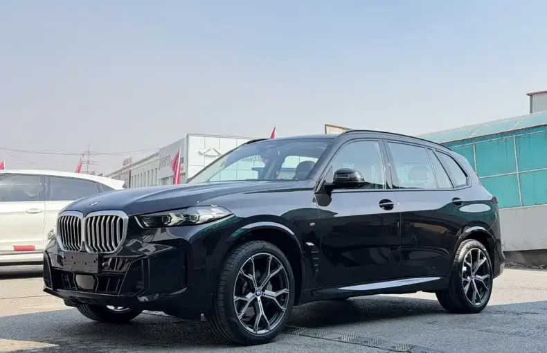 BMW X5 2025 из Китая