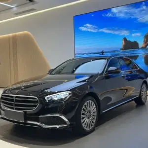 Mercedes-Benz E-Class 2023 из Китая