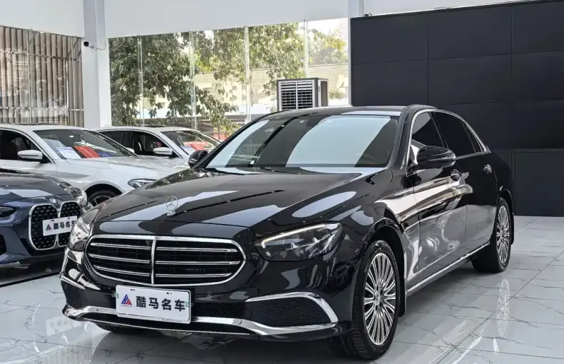 Mercedes-Benz E-Class 2023 из Китая