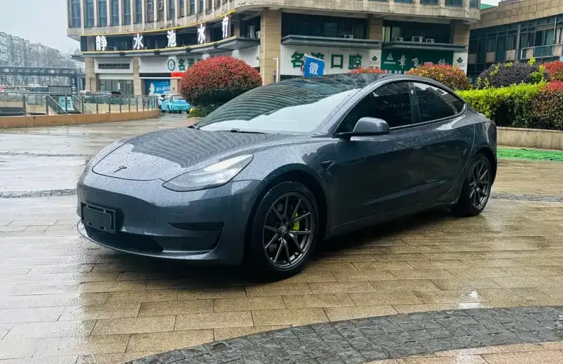 Tesla Model 3 2020 из Китая