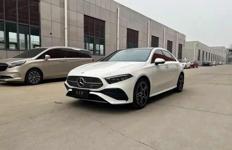 Mercedes-Benz A-Class 2023 из Китая