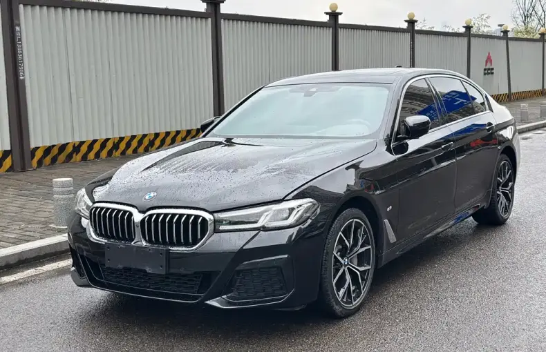 BMW 5 Series 2023 из Китая