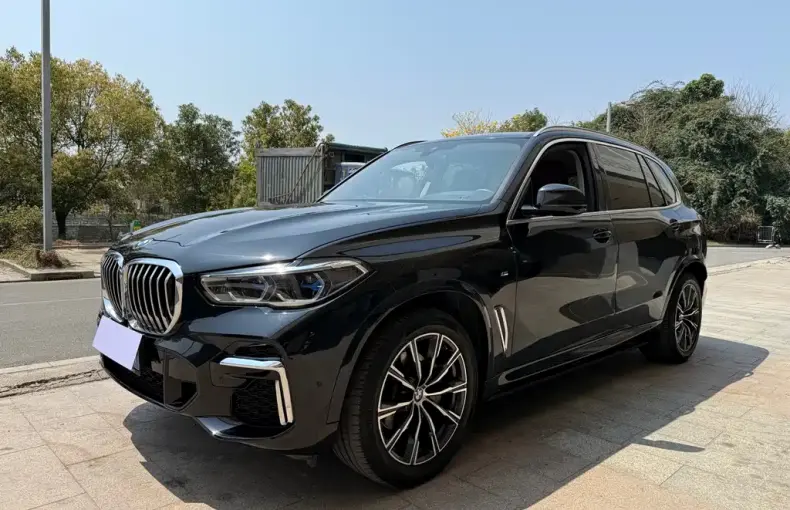 BMW X5 2023 из Китая