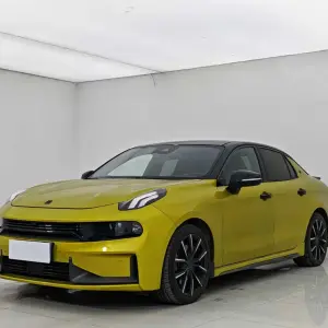 Lynk & Co 03 2020 из Китая