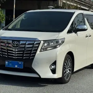 Toyota Alphard 2017 из Китая