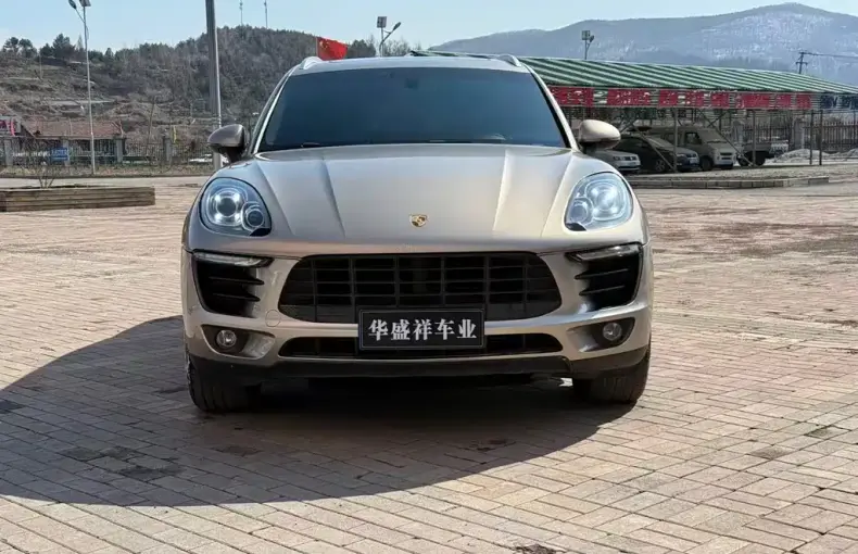 Porsche Macan 2015 из Китая
