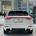 Porsche Cayenne Hybrid 2023 из Китая