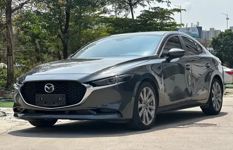 Mazda 3 Axela 2020 из Китая