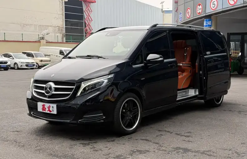 Mercedes-Benz V-Class 2020 из Китая