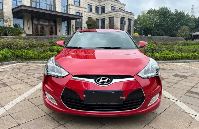 Hyundai Veloster 2012 из Китая