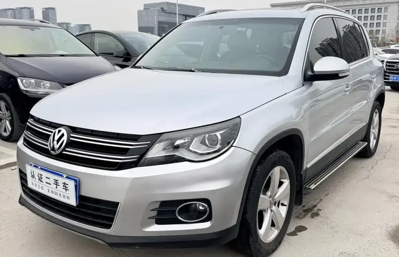 Volkswagen Tiguan 2011 из Китая