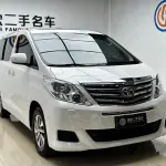 Toyota Alphard 2015 из Китая