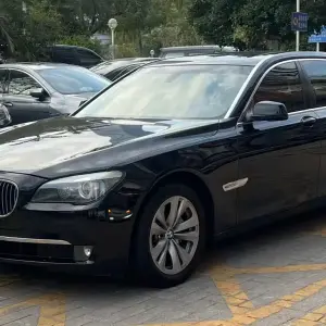 BMW 7 Series 2010 из Китая
