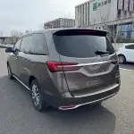 Buick GL8 2023 из Китая
