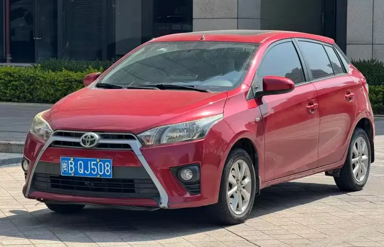 Toyota Yaris L 2015 из Китая