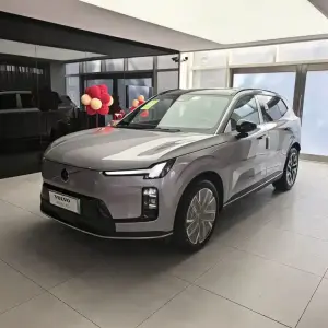 Volvo 沃尔沃XC70插电式混动 2026 из Китая