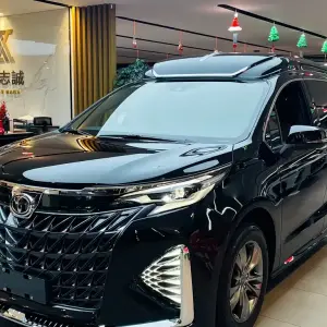 Toyota Sienna из Китая
