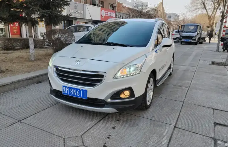 Peugeot 3008 2013 из Китая