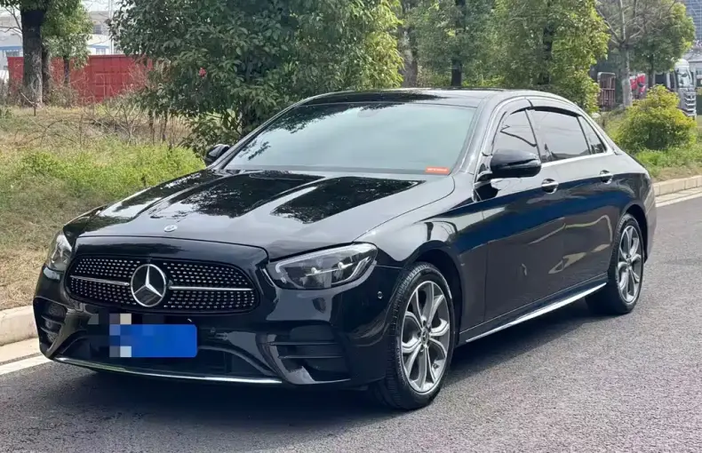Mercedes-Benz E-Class 2021 из Китая