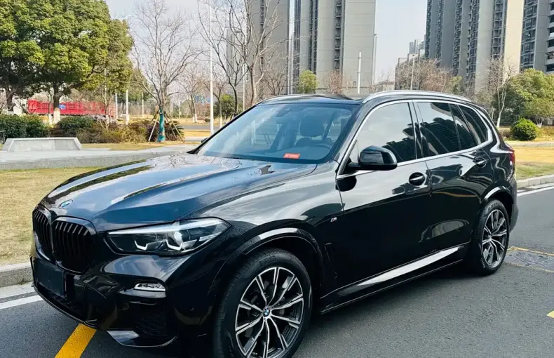 BMW X5 (Import) 2021 из Китая