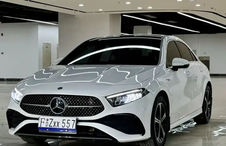 Mercedes-Benz A-Class 2024 из Китая
