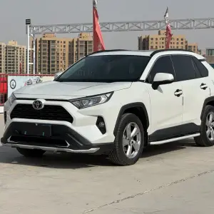 Toyota RAV4 2021 из Китая
