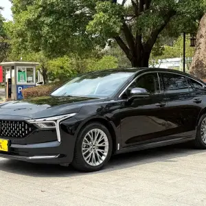 Bestune B70 2023 из Китая
