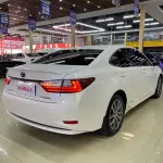 Lexus ES 2017 из Китая