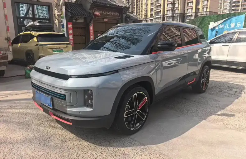 Geely Icon 2022 из Китая