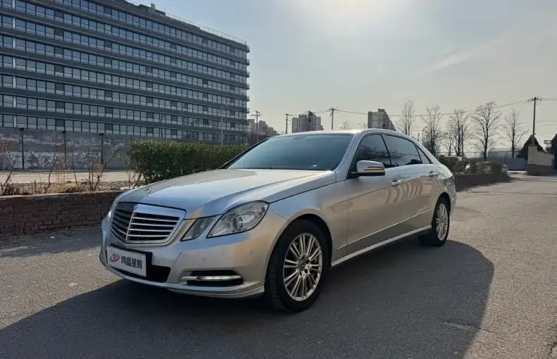 Mercedes-Benz E-Class 2013 из Китая