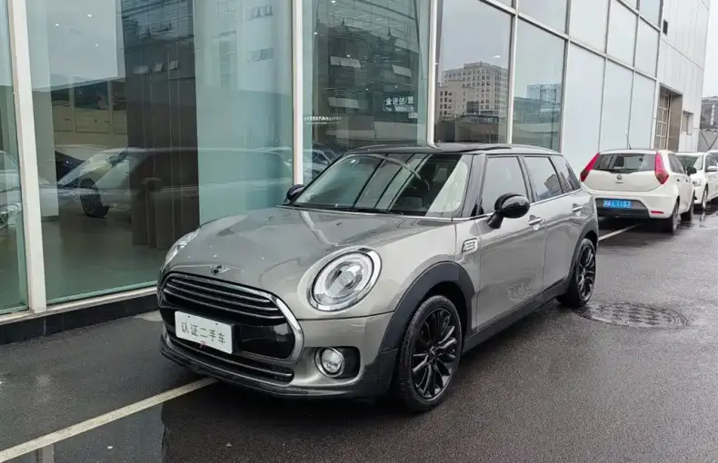 MINI Mini Clubman 2017 из Китая