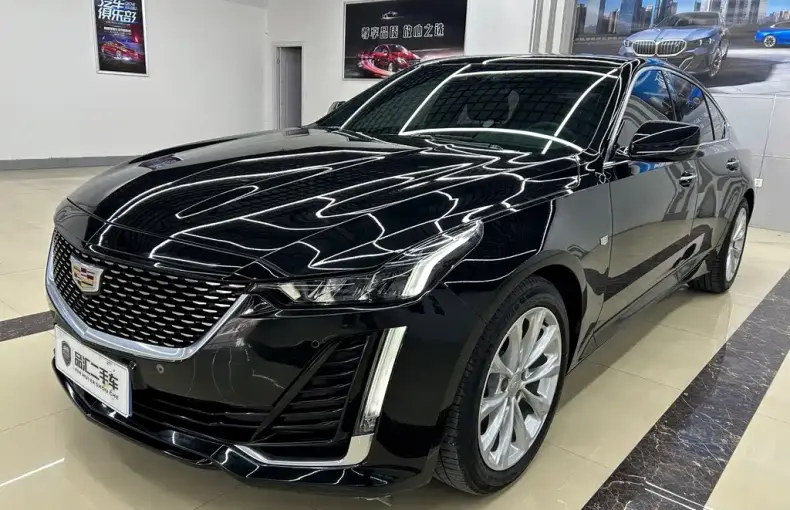 Cadillac CT5 2023 из Китая