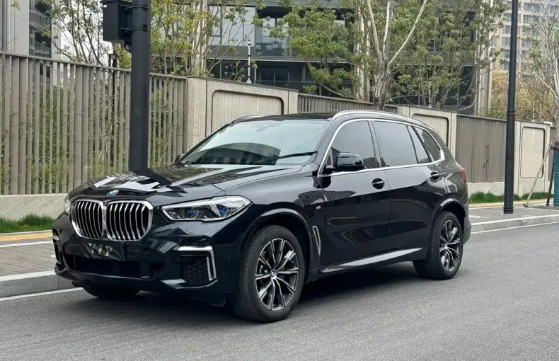 BMW X5 2022 из Китая