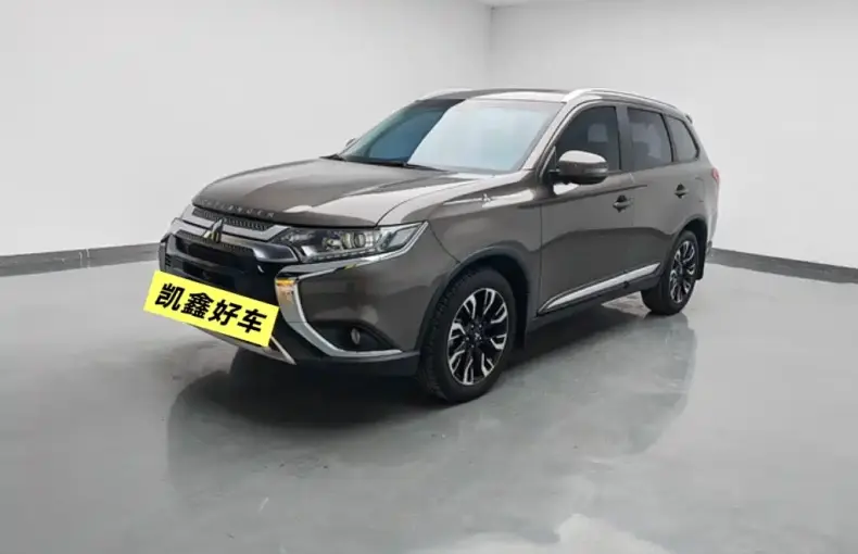 Mitsubishi Outlander 2020 из Китая
