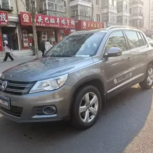 Volkswagen Tiguan 2011 из Китая