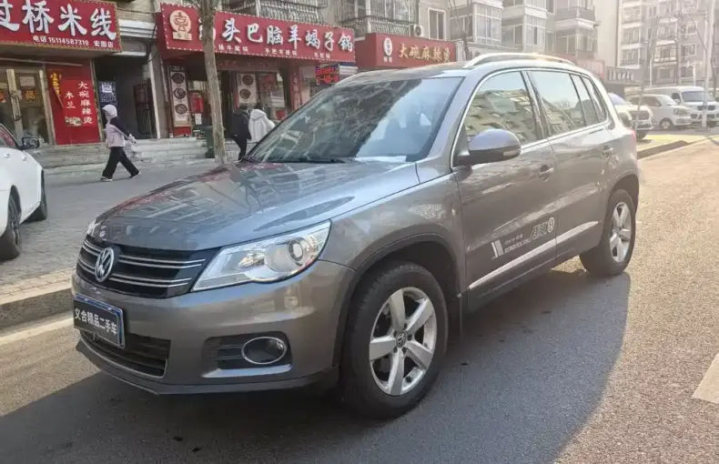 Volkswagen Tiguan 2011 из Китая