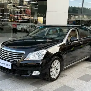 Toyota Crown 2011 193 л.с. — лот 57637387 из Китая