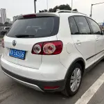 Volkswagen Golf (Import) 2012 из Китая