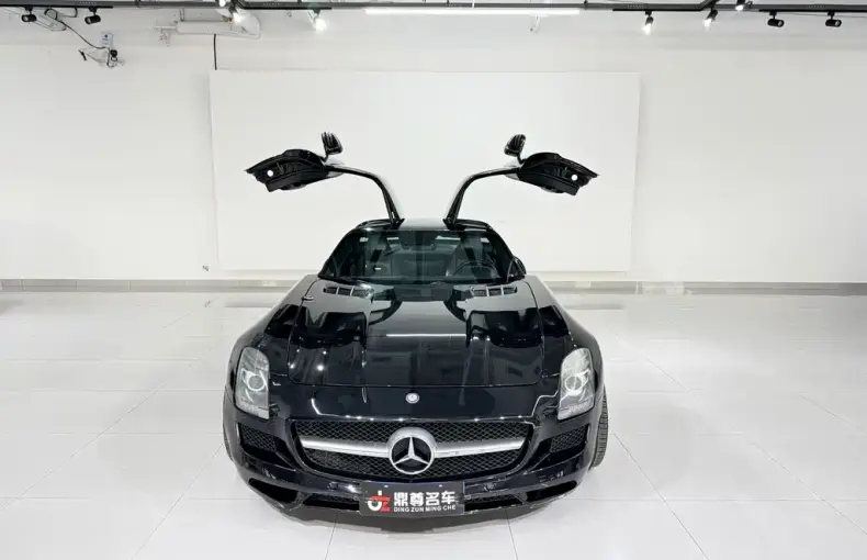 Mercedes-Benz SLS AMG 2018 из Китая