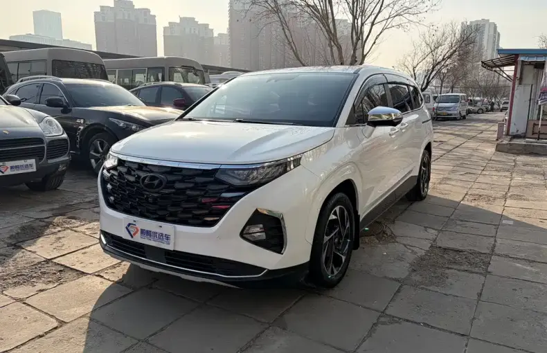 Hyundai Custo 2022 из Китая