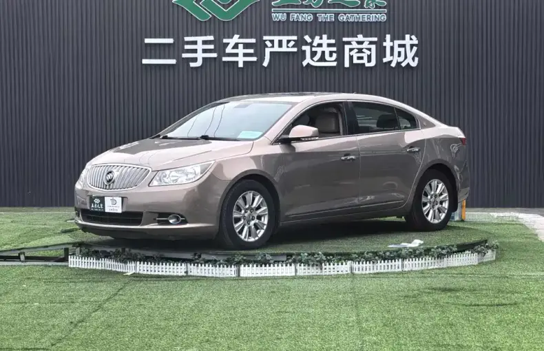 Buick LaCrosse 2012 из Китая