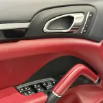 Porsche Cayenne 2012 из Китая