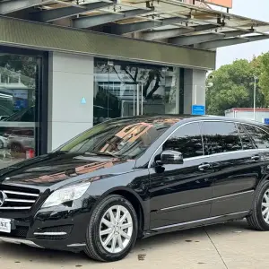 Mercedes-Benz R-Class 2011 388 л.с. из Китая