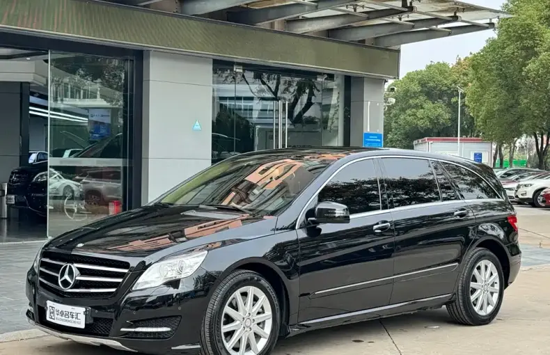 Mercedes-Benz R-Class 2011 из Китая