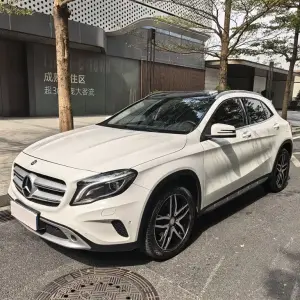 Mercedes-Benz GLA 2017 из Китая