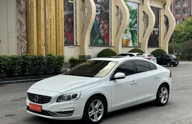 Volvo S60 2016 из Китая