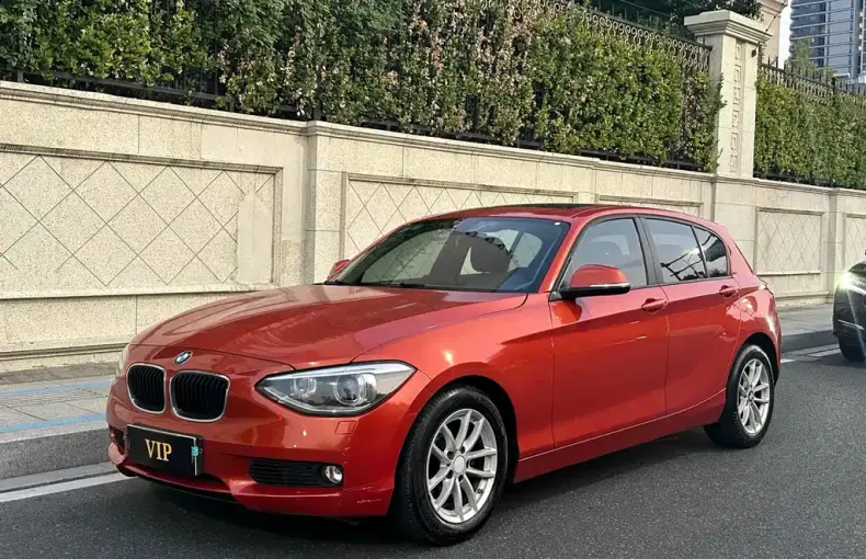 BMW 1 Series (Import) 2012 из Китая